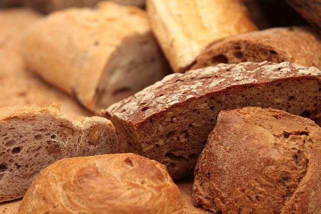 receta de pan de pan integral en panificadora